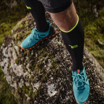 Chaussettes longues Boost Noires FYKE