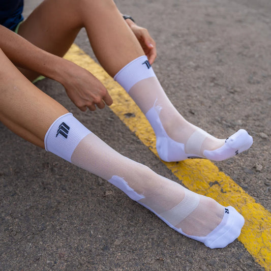 MARATHON WHITE- RUNNING SOCKS SPORKS