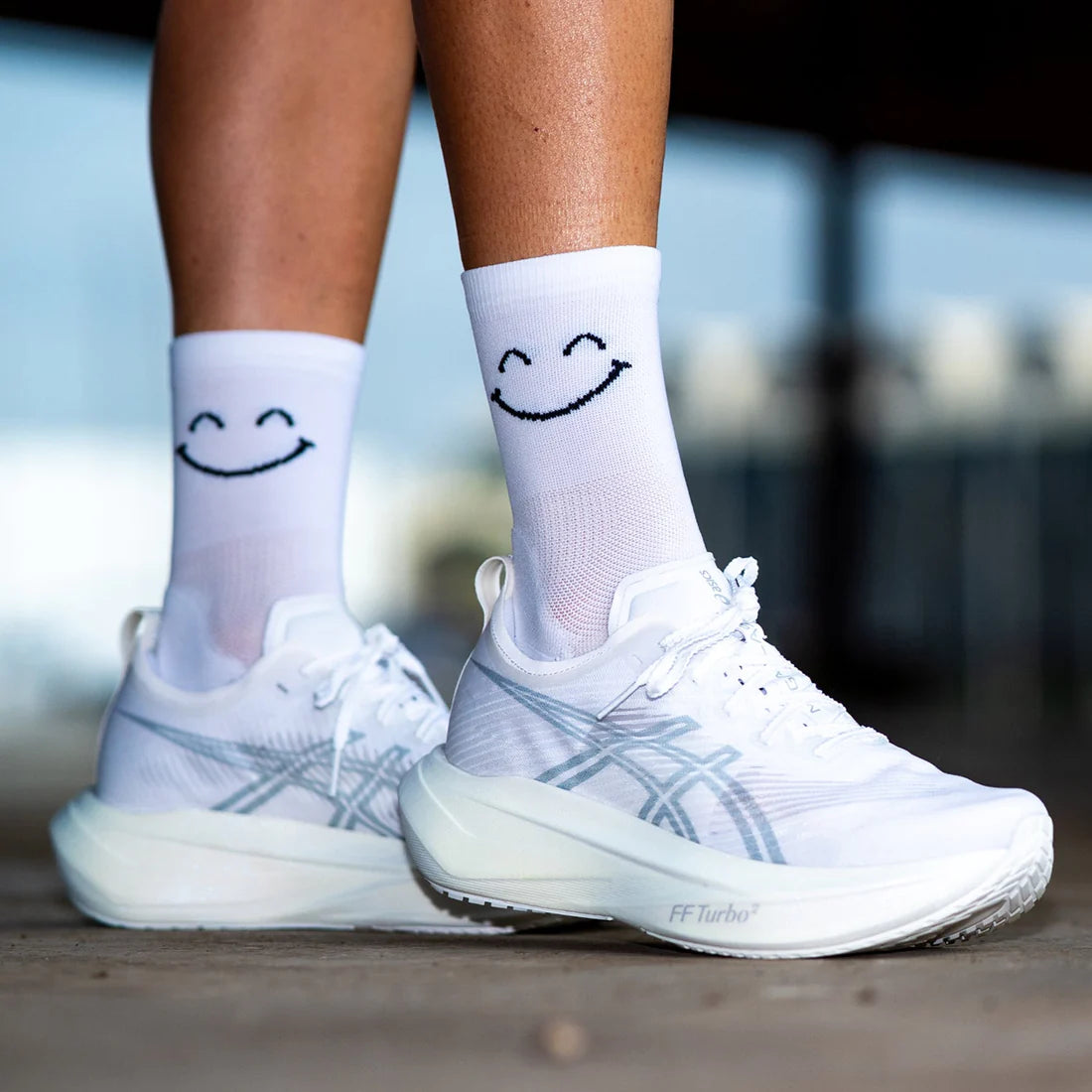 HAPPY MODE WHITE - CALCETÍN RUN ULTRALIGHT SPORKS