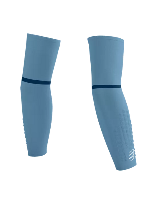 Compressport Manchons de compression / Armforce Ultralight - Bleu leger /Denim/Blanc réfléchissant