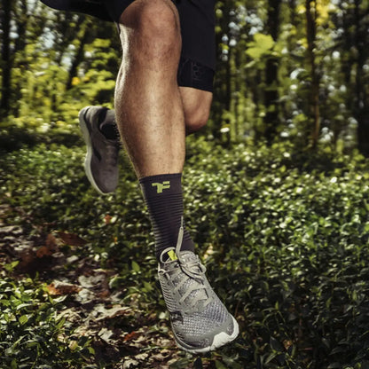 Chaussettes Boost Mid Gris FYKE